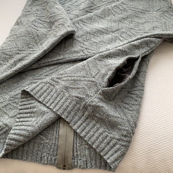 London Fog zip-up sweater - Picture 6 of 8